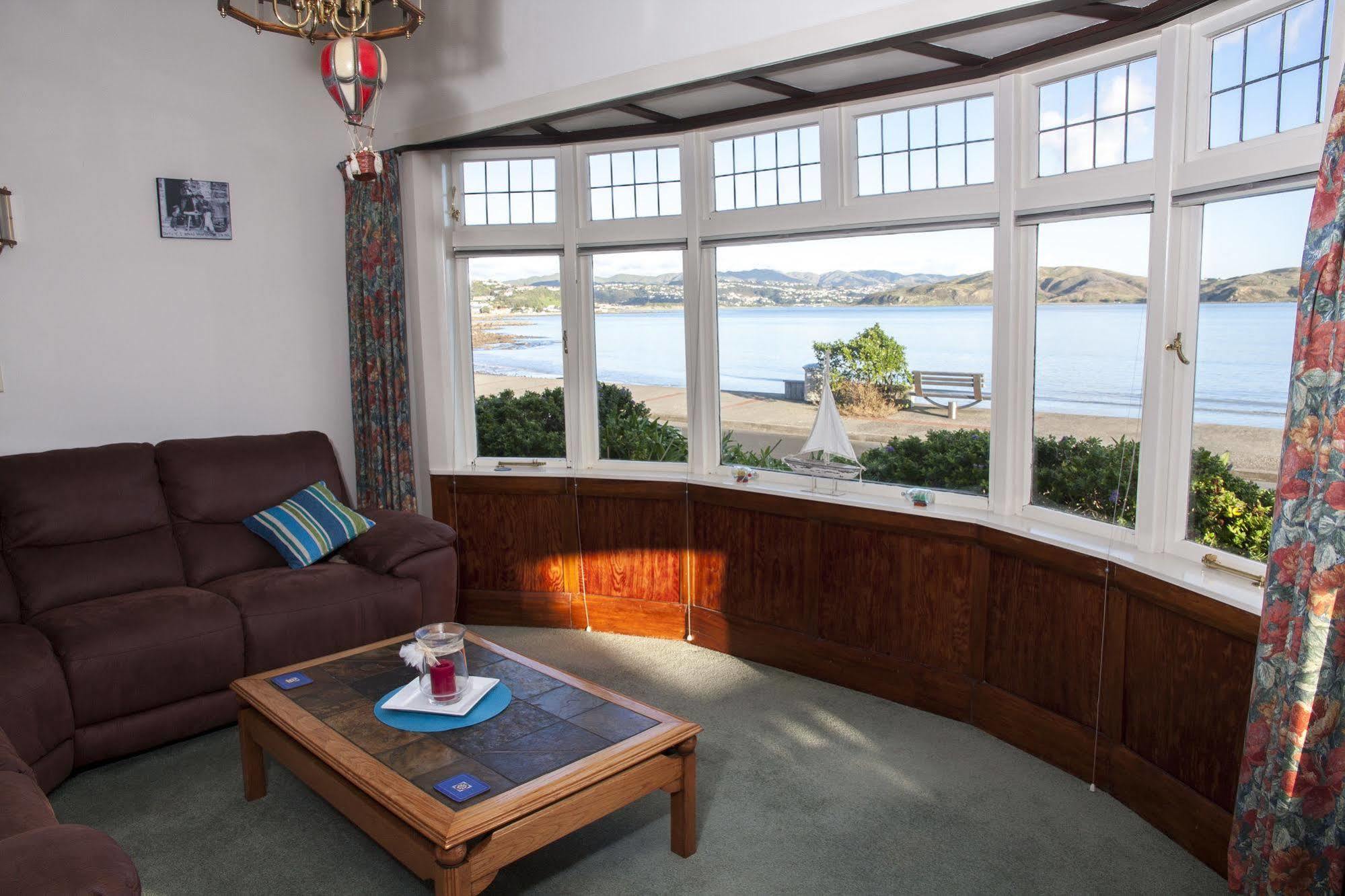 Moana Lodge Plimmerton Exterior foto